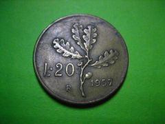 20 Lire 1957 - Variante gambo largo