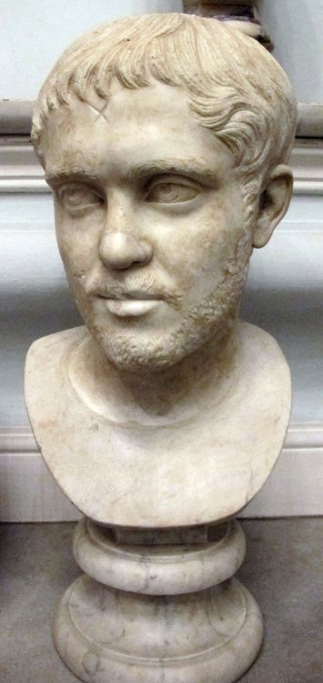 File:Ostiliano, 253, 01.JPG - Wikipedia