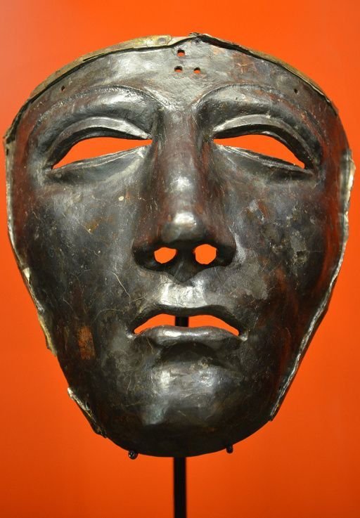 Face mask type Kalkriese for Roman cavalry helmet, 9 A.D., from the battle site of the battle of the Teutoburg forest. Museum und Park Kalkriese Roma Antica, Storia Antica, Legione Romana, Arte Biblica, Impero Romano, Vallo Di Adriano, Maschere Facciali, Battaglia