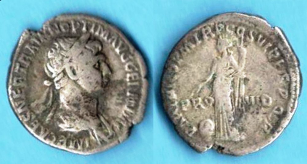 Denario Traiano bis Providentia 0005.jpg