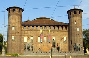 1_Torino_-_Palazzo_Madama.jpg