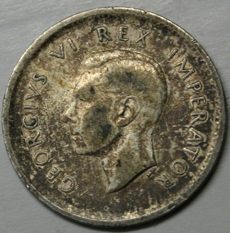 Soud Africa 3 pence 1940 George VI AG (2).JPG