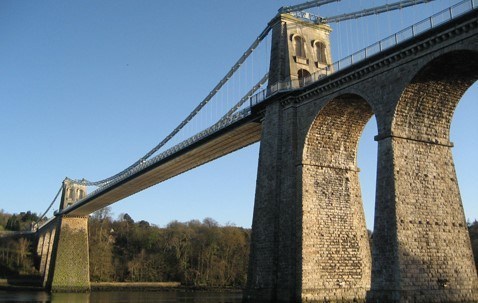 5a670bb5af93d_pontemenaibridge.jpg.91472f394c6e6e2f375e50edcfacac13.jpg