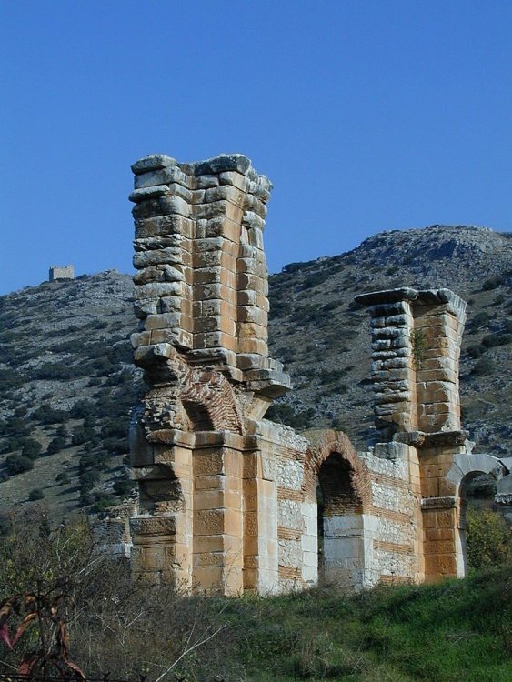 Philippi , Basilica.jpg