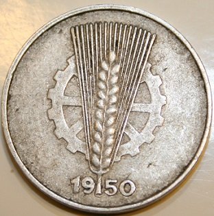 1314744131_DDR10Pfennig1950E(1).JPG.783316d186b2af7faa291a9d0ff913d8.JPG