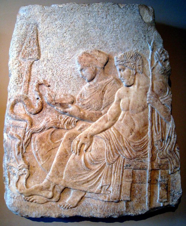Asclepio e sua figlia Hygieia alimentando un serpente.jpg