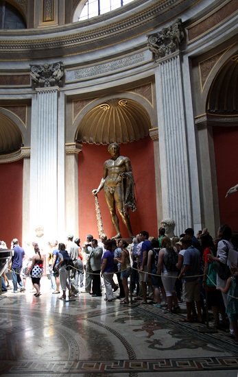 6686_-_Eracle_Pio-Clementino_(Vaticano)_-_Foto_Giovanni_Dall'Orto,_10_june_2011.jpg