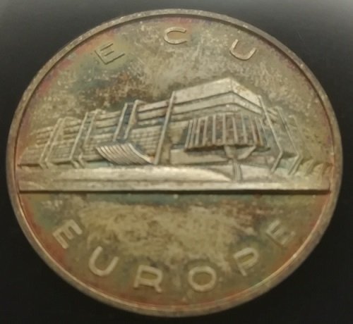 ECU.jpg.fce4e4a5374c50e574f8302226f66718.jpg