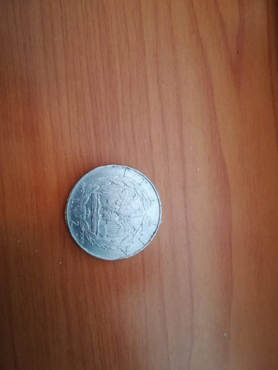 2 LIRE 1040.jpg