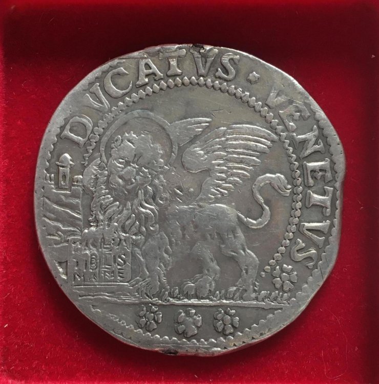 Valier Silvestro - Ducatello R.jpg