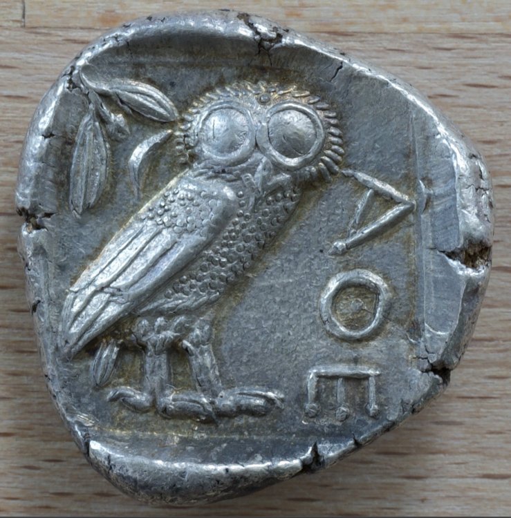 Atene2.thumb.jpg.406cde798a113d777739dcb878a90084.jpg