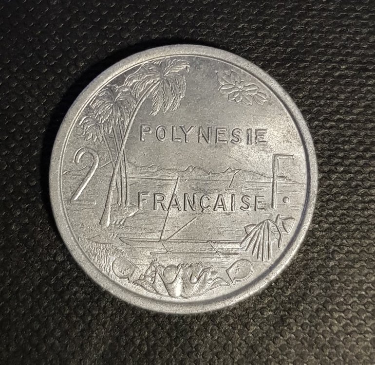 1886976610_Polinesiafranc2francsF.thumb.jpg.86e940643b17d31ed1574430d5cf5195.jpg