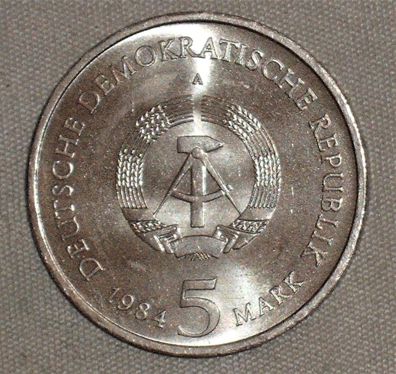 5 mark 1984 d.JPG