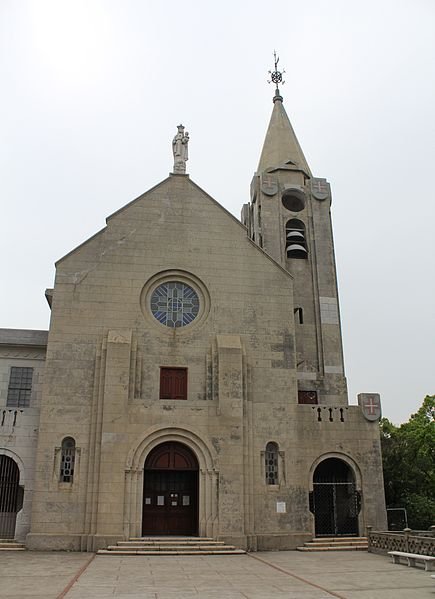 435px-Capela_de_Nossa_Senhora_da_Penha_2011a.JPG.5dc14ee3495c0afe0a48c7f461f9b744.JPG