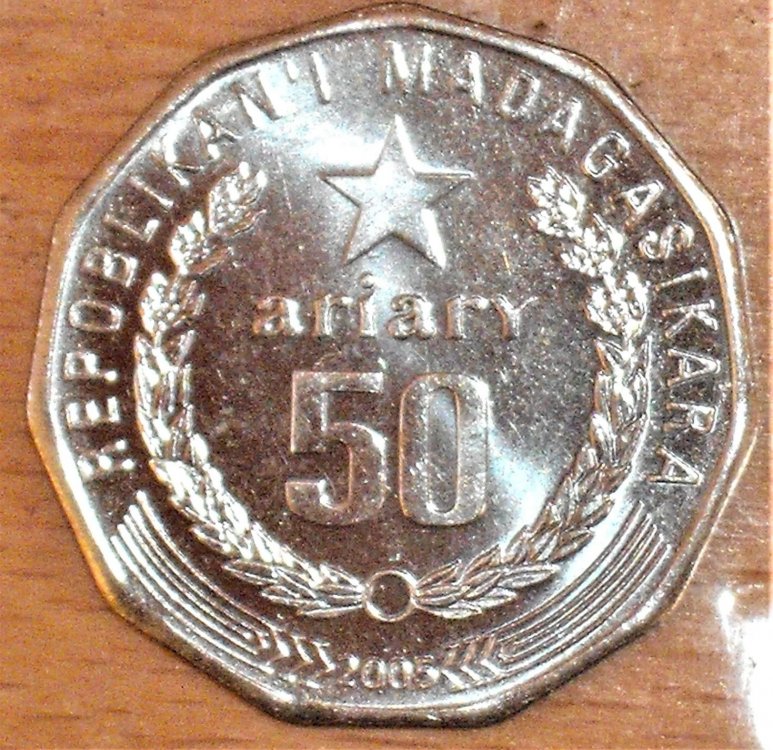 50 ariary 2005 d.JPG