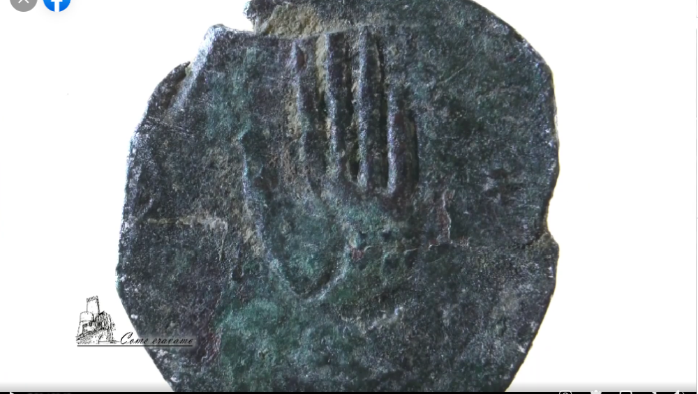 Moneta castello 2.png