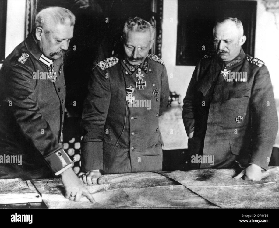 Hindemburg kaiser.jpg