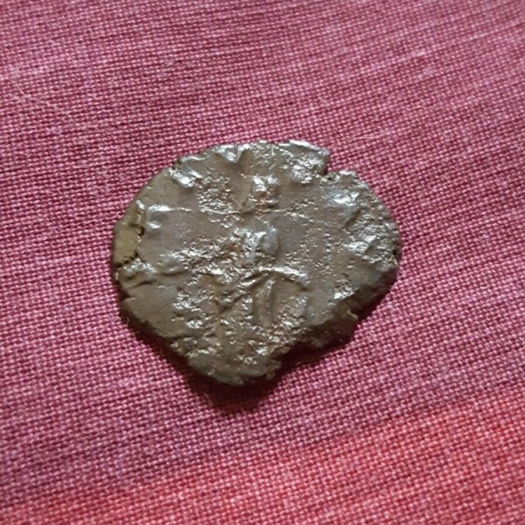 gilmorton hoard2.jpg