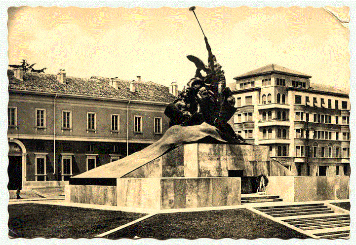 1239738846_piazzatrentoetrieste5.GIF.858ba972b172e841ec6175bd63dcf918.GIF