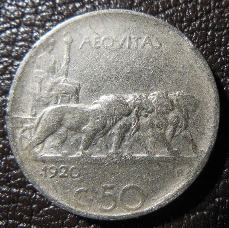 DSCN0330 (1381 x 1376).jpg