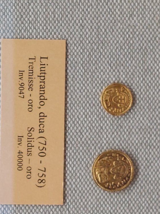 foto 2 monete.jpg