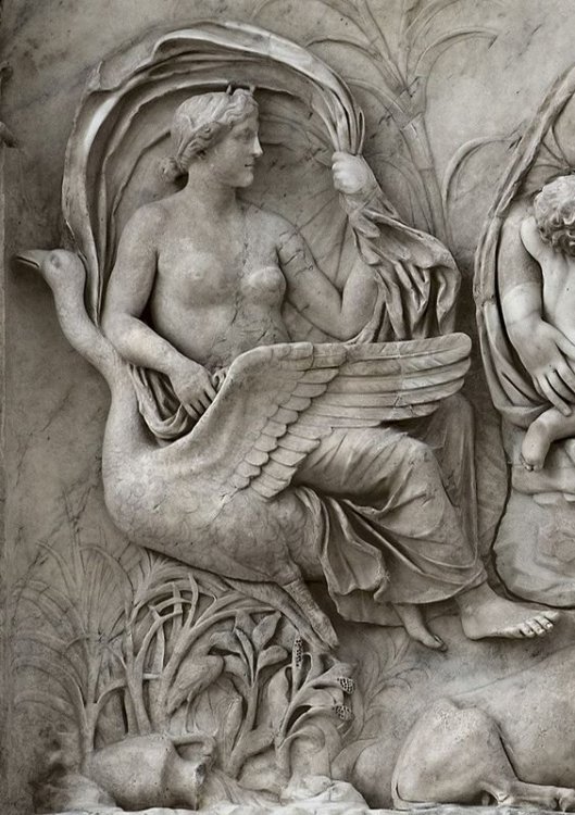 Panel of Tellus (close-up). Rome, Museum of the Altar of Augustan Peace (Ara Pacis Augustae) (Roma, Museo dell’Ara Pacis).jpg