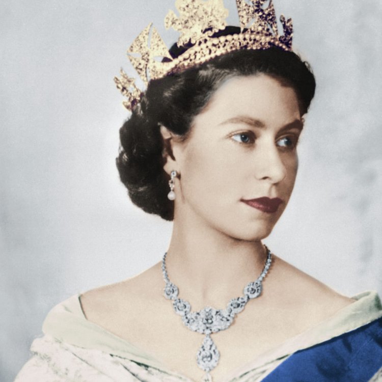 queen-elizabeth-ii-gettyimages-515984032.jpg