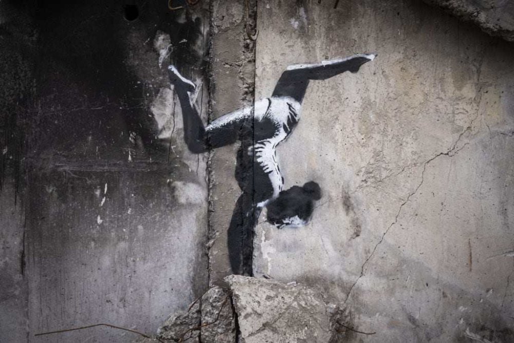 banksy-ginnastadett_compress6.thumb.jpg.8f58d07a90e8377a400bd61d3418cb1d.jpg