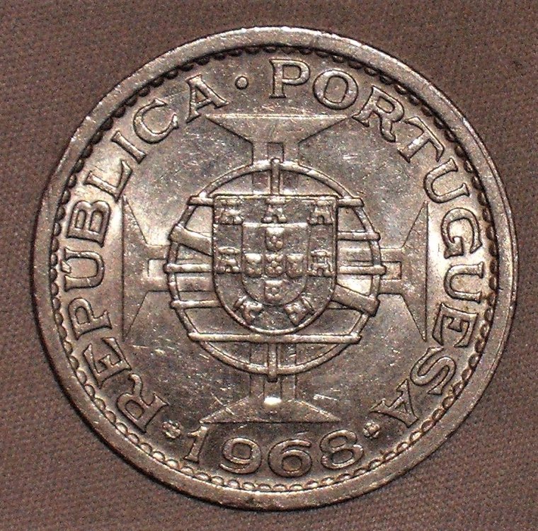 1 pataca 1968 d.JPG