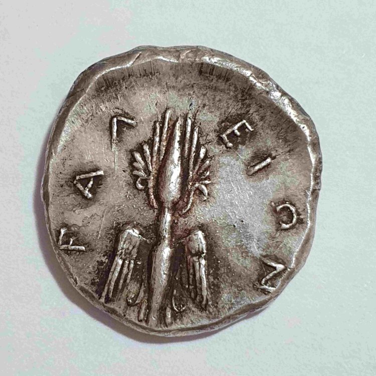 New Retro 20230415_164753.jpg