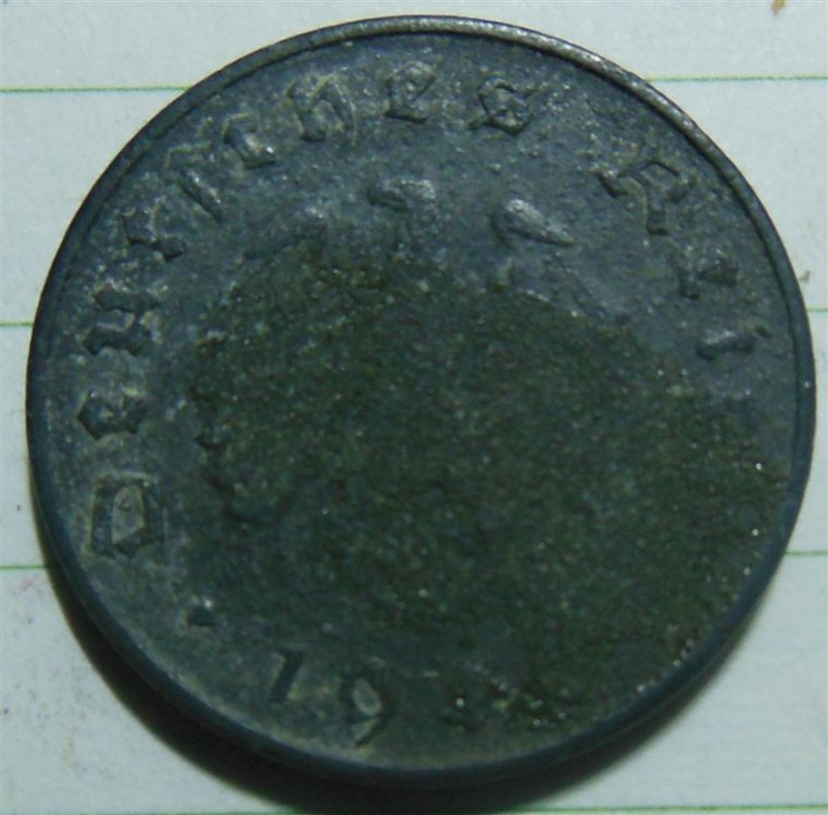 DSCN0558 (844 x 831).jpg