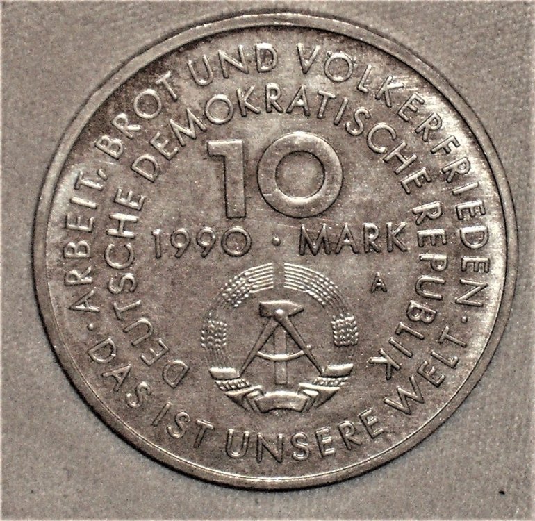 10 mark 1990 d.JPG