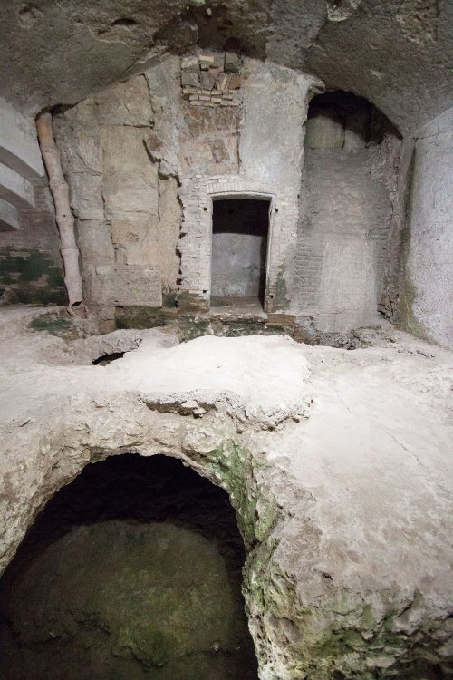 Crypta_Balbi,_underground_space-4.jpg