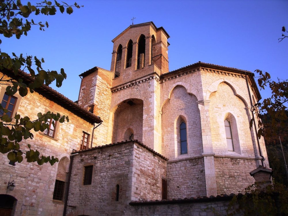 2679_abbazia-di-san-secondo.jpg
