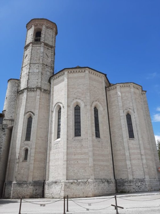 Chiesa-di-S.-Francesco-Gubbio-5-600x800.jpeg