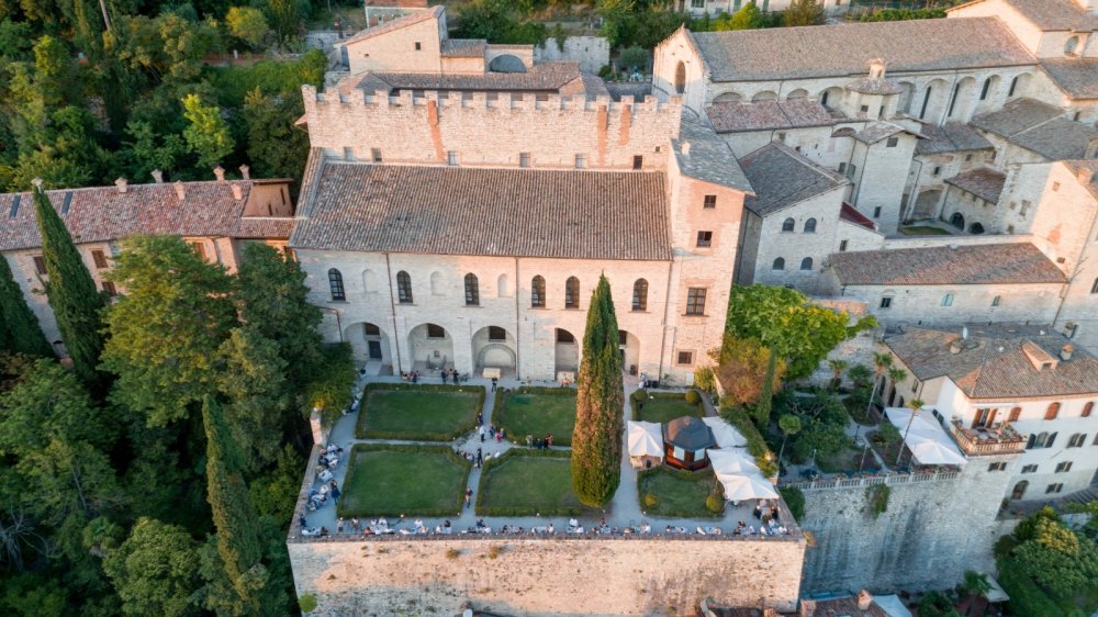 Gubbio_Palazzo-Ducale_2.jpg