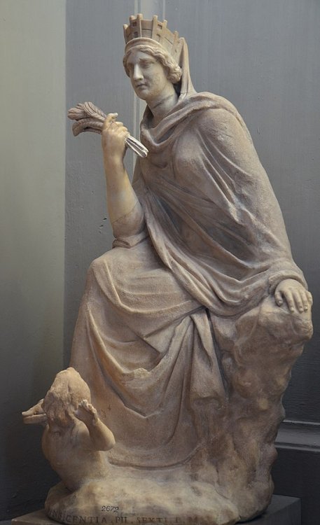 The_Tyche_of_Antioch._Marble,_Roman_copy_after_a_Greek_bronze_original_by_Eutychides_of_the_3rd_century_BC,_Galleria_dei_Candelabri,_Vatican_Museums_03.jpg