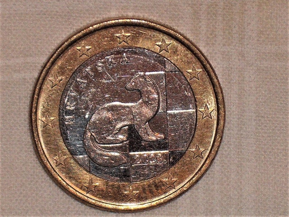 Croazia 1 euro 2023.JPG