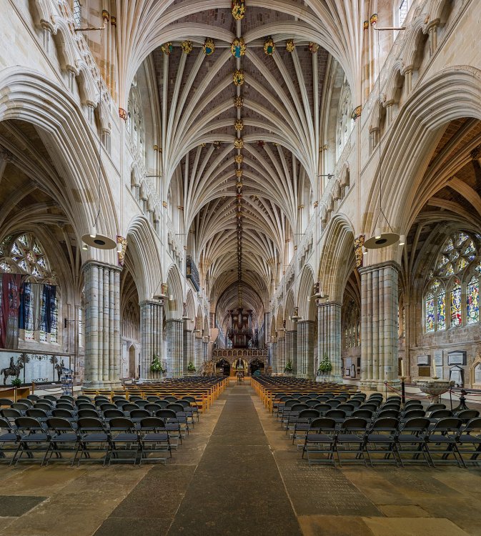 Exeter_Cathedral_Nave,_Exeter,_UK_-_Diliff.jpg
