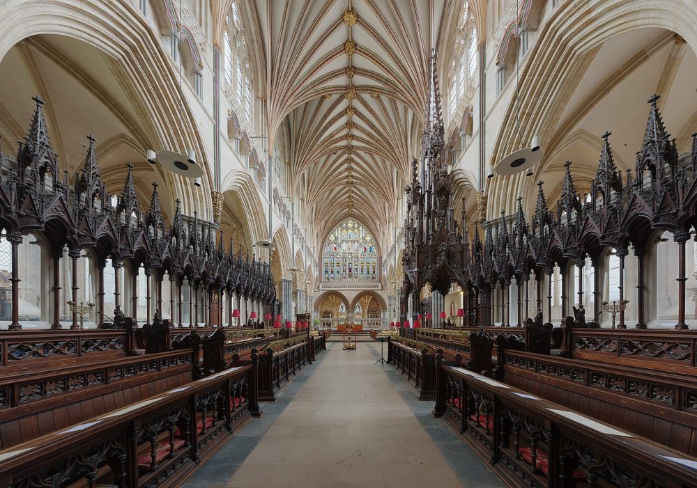 Exeter_Cathedral_Quire,_Exeter,_UK_-_Diliff.jpg