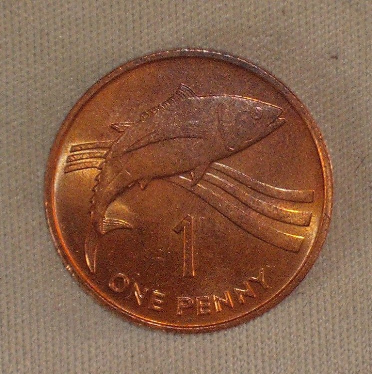 St Helena 1 penny 1984 r.JPG