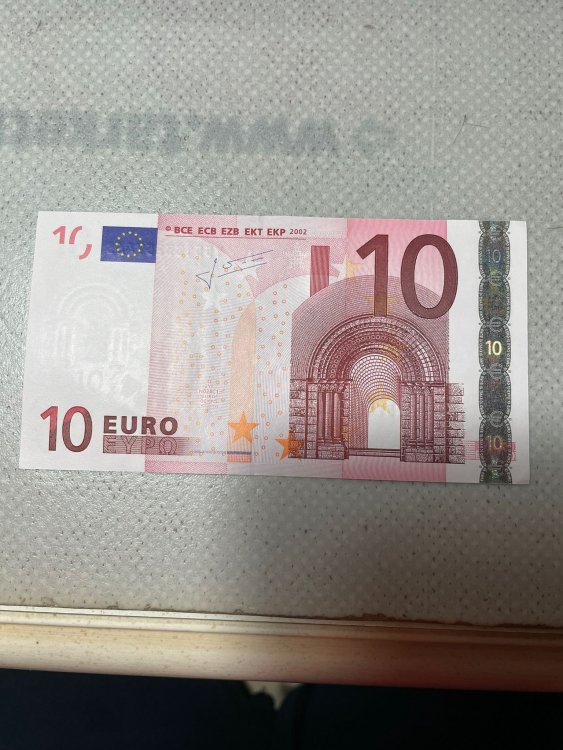 Immagine WhatsApp 2024-01-01 ore 22.42.41_19fdf41f.jpg