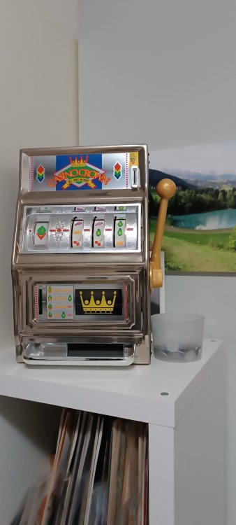 slot.jpg