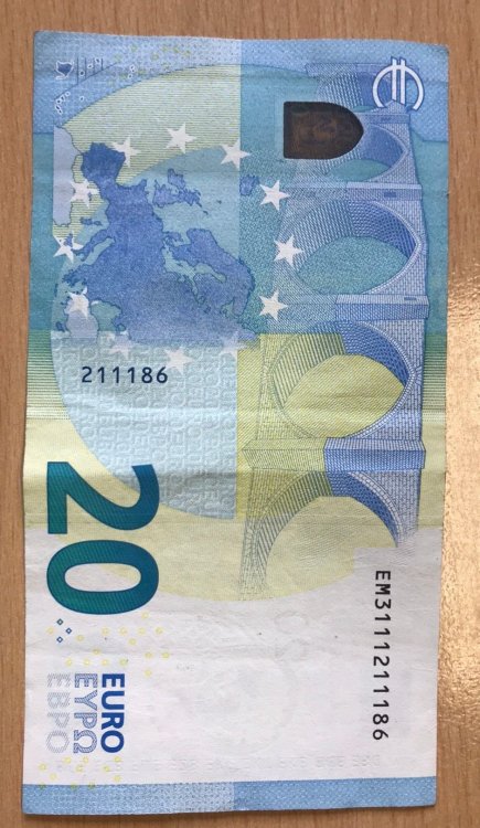 20 euro b.jpg