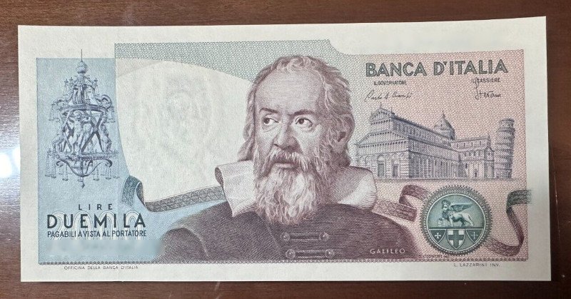 galilei_azzurro.jpg.c358f2b8df7a7422731c1e4c9ee2a495.jpg