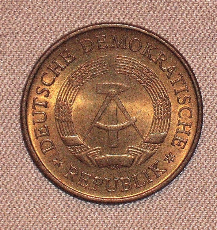 20 pfennig 1983 d.JPG