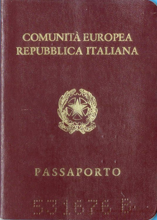 1.passaportomio1986.thumb.jpg.21387818afe848e24e031e211d784eff.jpg