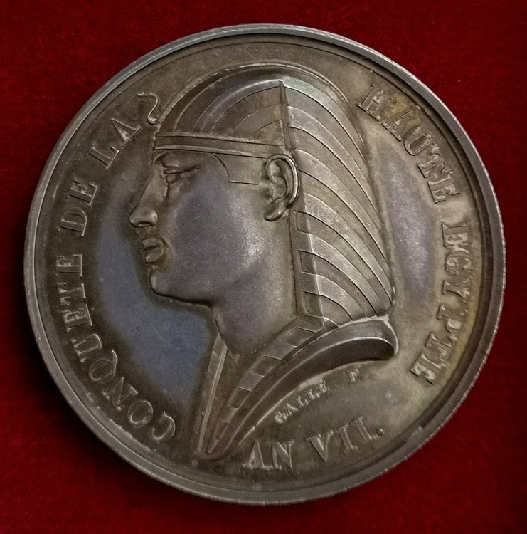 Medaglia per la conquista dell'Alto Egitto (Dritto).jpg