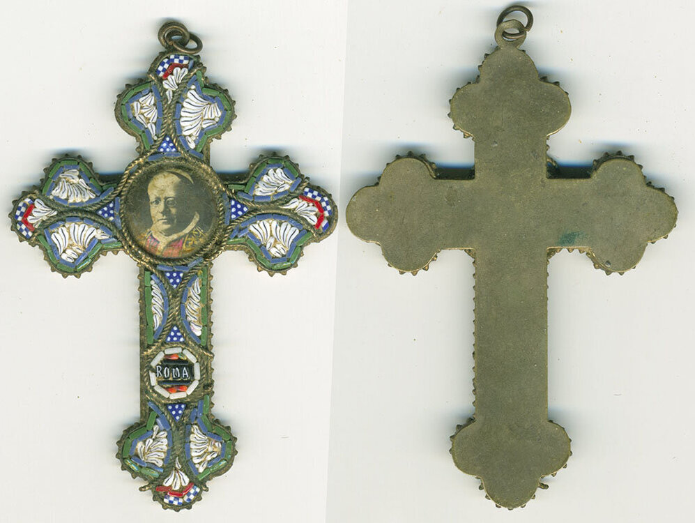 crocefisso mosaico.jpg