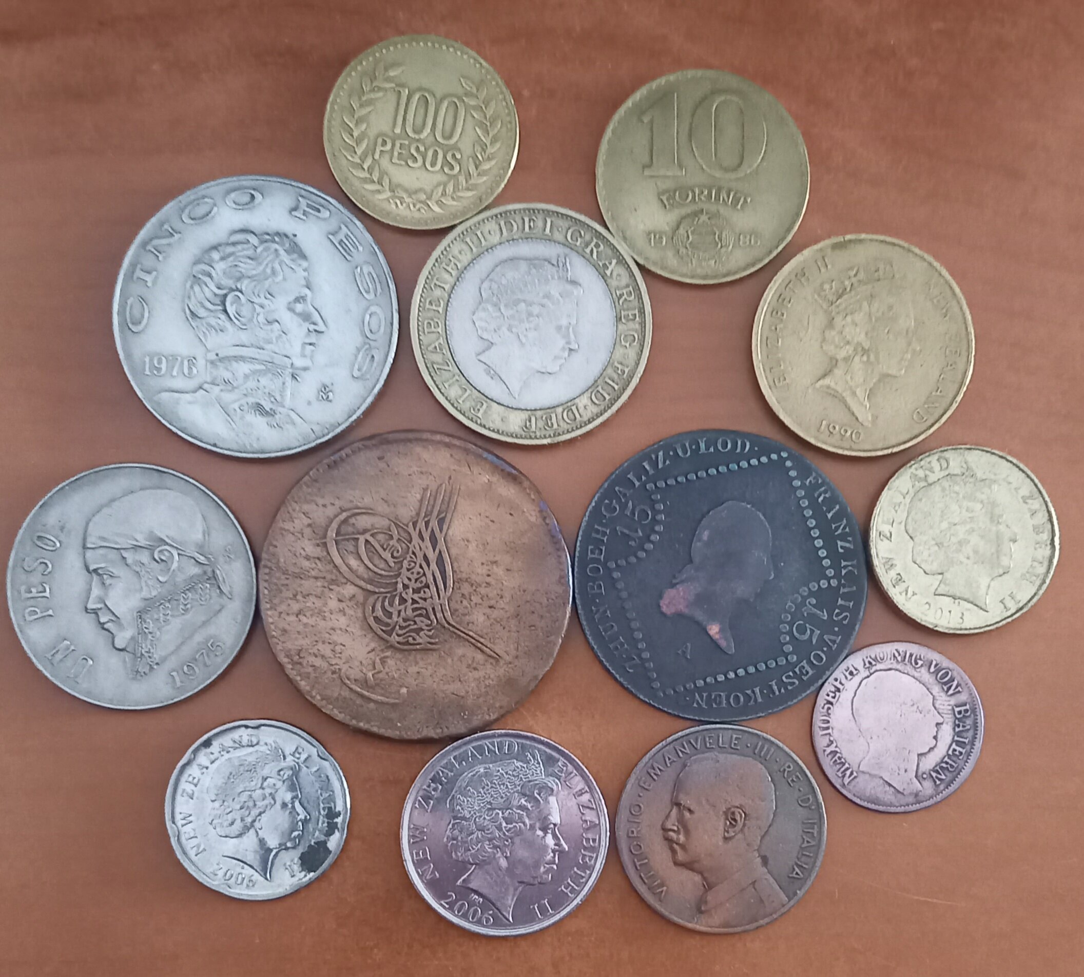 Lotto di monete mondiali